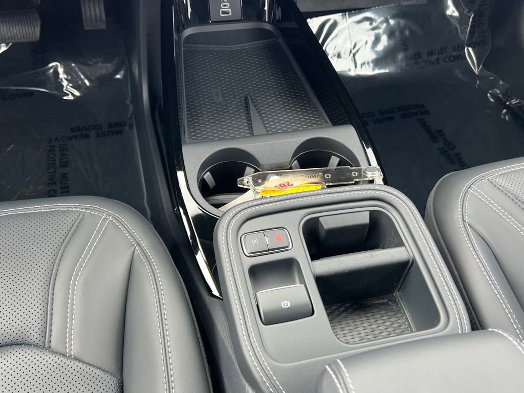 Certified 2025 Ford Mustang Mach-E Premium w/ Interior Protection Package AWD/4WD image 18