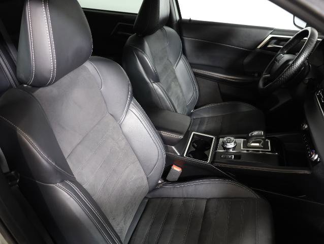 Used 2022 Mitsubishi Outlander SE image 9