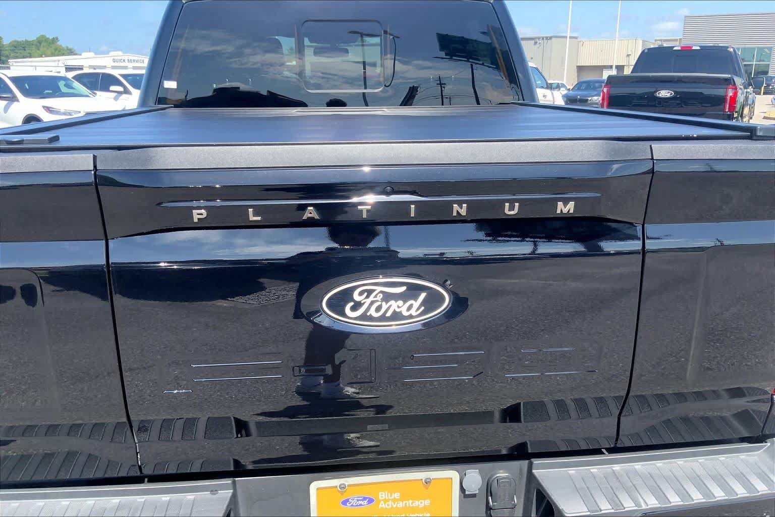 Certified 2025 Ford F150 Platinum AWD/4WD image 10