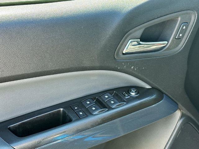 Used 2022 Chevrolet Colorado Z71 AWD/4WD image 15