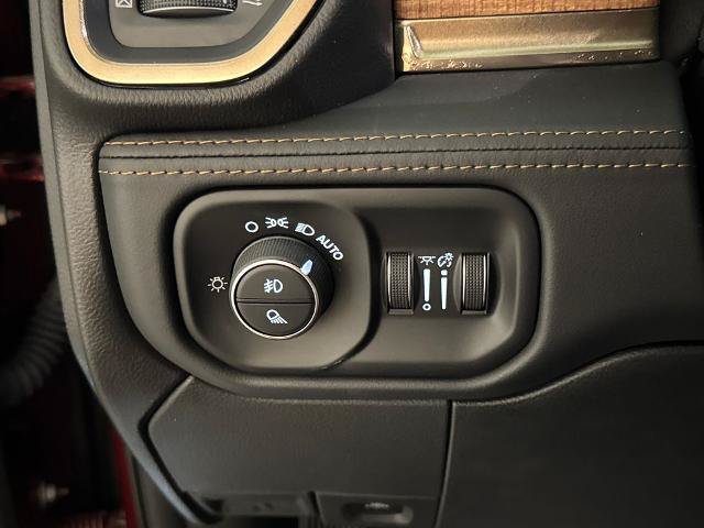 Used 2024 RAM 3500 Limited w/ Safety Group AWD/4WD image 23