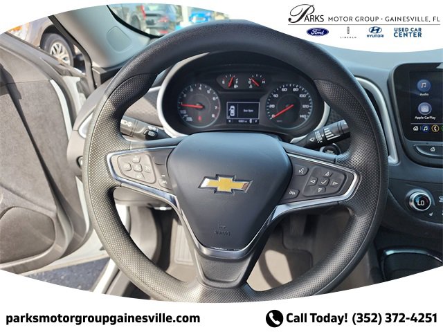 Used 2024 Chevrolet Malibu LT image 25