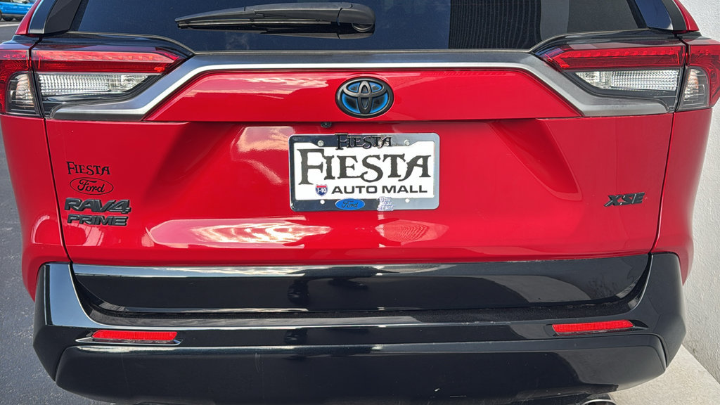 Used 2022 Toyota RAV4 XSE w/ Weather Package AWD/4WD image 8