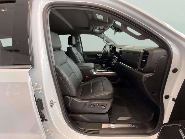 Used 2023 GMC Sierra 1500 SLT w/ SLT Premium Plus Package AWD/4WD image 22