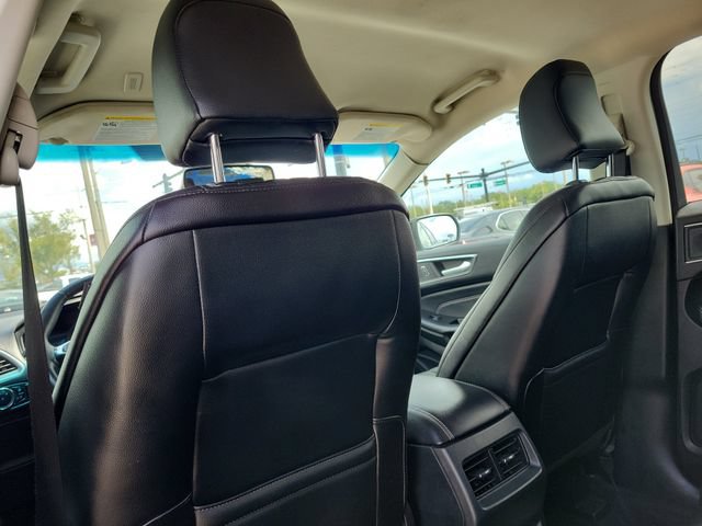 Certified 2024 Ford Edge Titanium AWD/4WD image 11