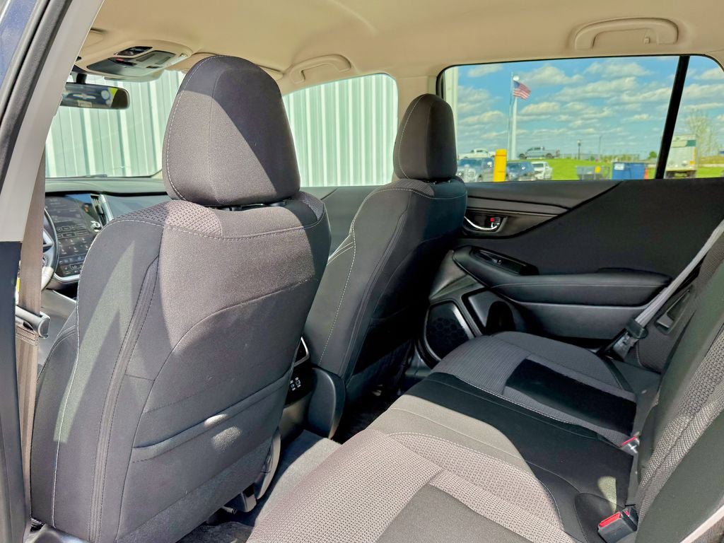 Used 2023 Subaru Outback Premium AWD/4WD image 13