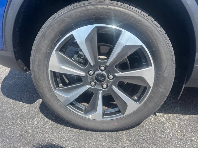 Certified 2023 Ford Escape Platinum AWD/4WD image 5