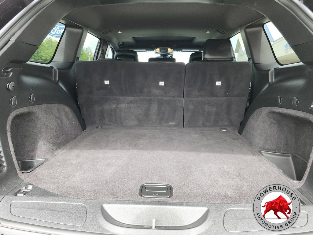 Used 2020 Jeep Grand Cherokee Altitude RWD image 13