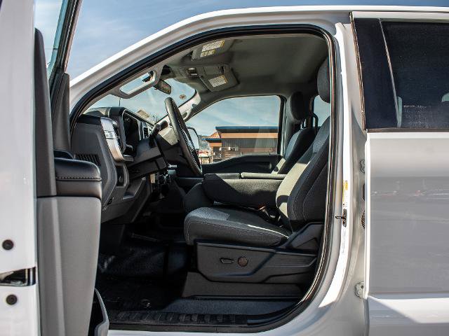 Certified 2025 Ford F350 XLT AWD/4WD image 18
