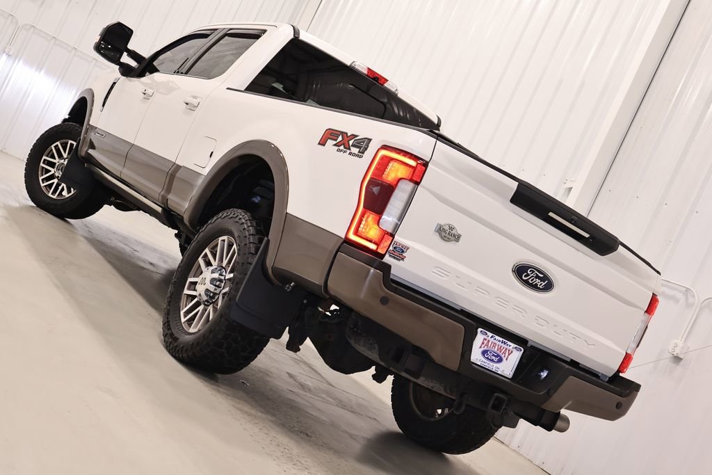 Certified 2017 Ford F350 King Ranch w/ King Ranch Ultimate Package AWD/4WD image 47