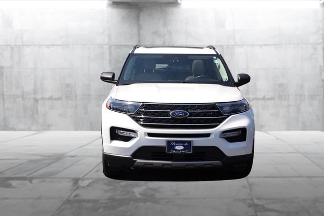 Certified 2021 Ford Explorer XLT w/ Equipment Group 202A AWD/4WD image 4