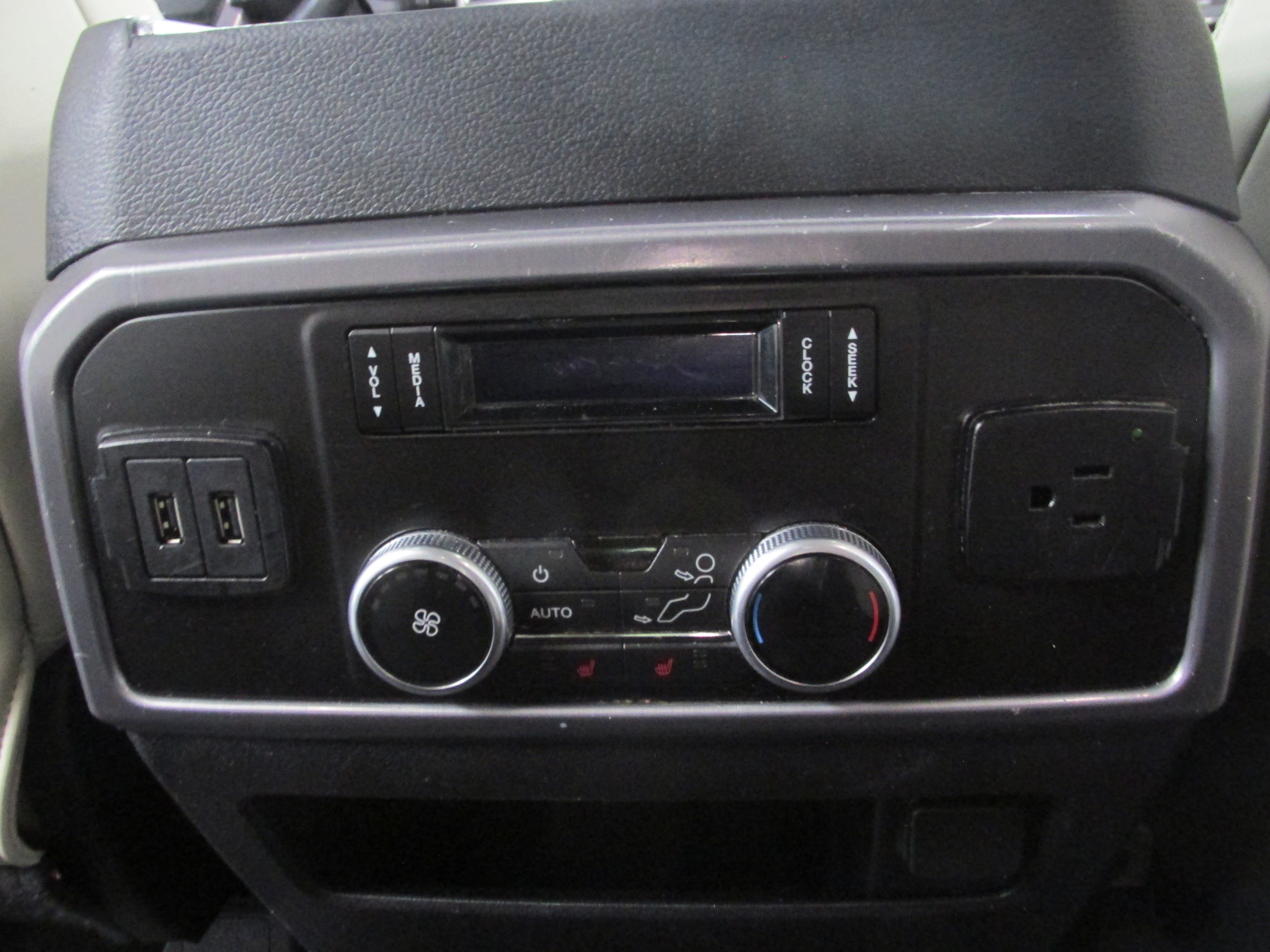 Certified 2020 Ford Expedition Max Platinum image 30