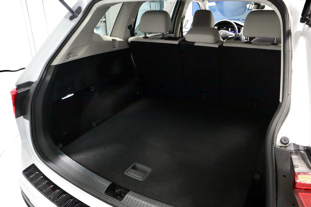 Used 2024 Volkswagen Tiguan S AWD/4WD image 15
