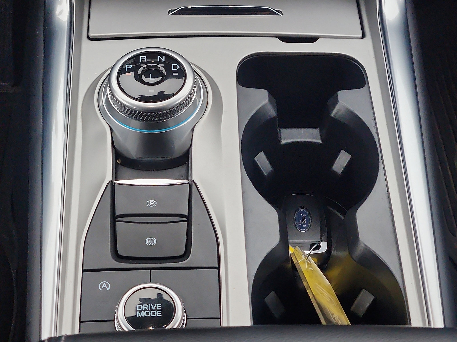 Certified 2023 Ford Explorer XLT w/ Equipment Group 202A image 19