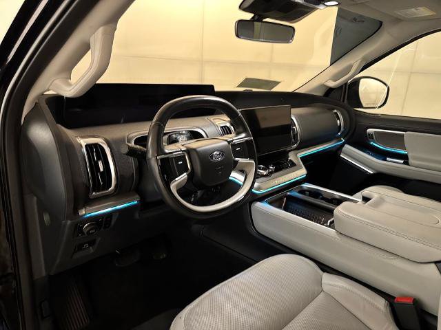Certified 2025 Ford Expedition Max Platinum AWD/4WD image 17