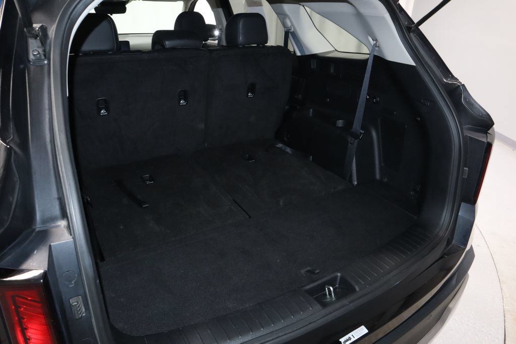 Used 2024 Kia Sorento S w/ Panoramic Sunroof Package FWD image 18