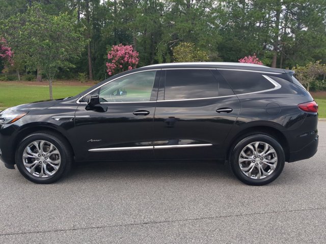 Used 2021 Buick Enclave Avenir w/ Avenir Technology Package FWD image 7