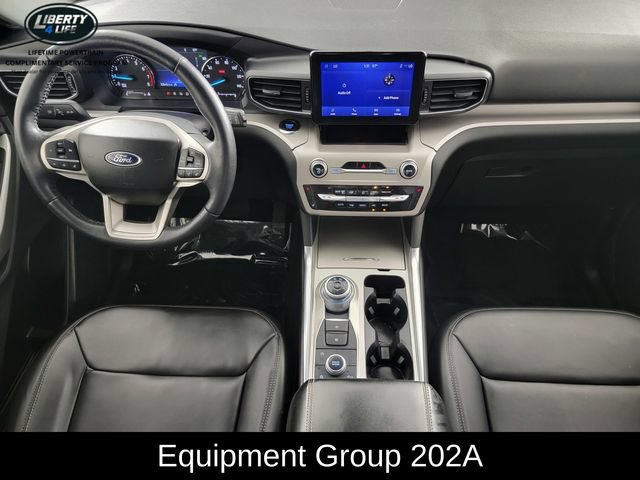 Certified 2023 Ford Explorer XLT w/ Equipment Group 202A AWD/4WD image 25