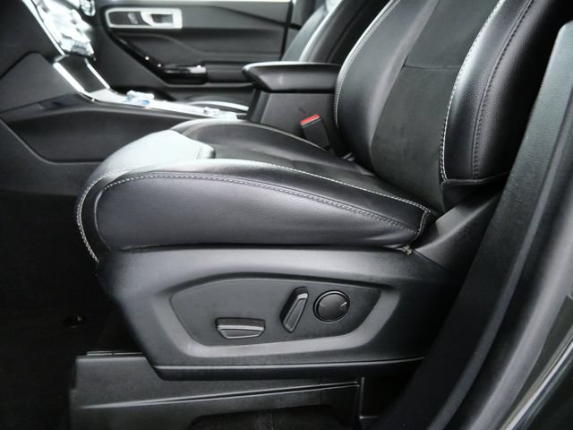 Certified 2022 Ford Explorer ST w/ ST Street Pack AWD/4WD image 15