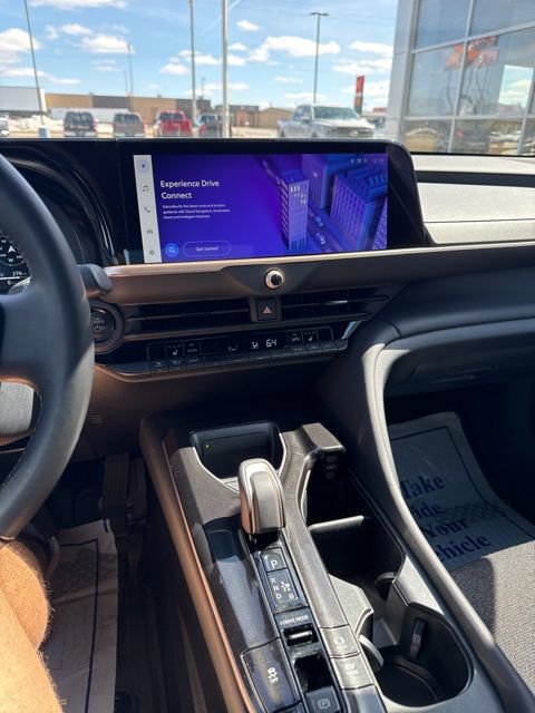 Used 2024 Toyota Crown XLE image 22