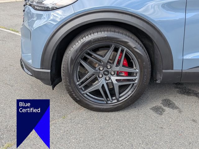 Certified 2025 Ford Explorer ST AWD/4WD image 10