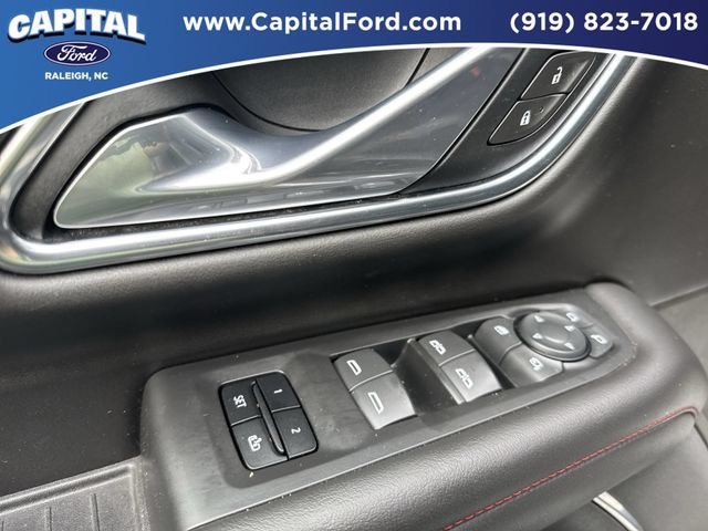 Used 2021 Chevrolet Tahoe RST w/ Luxury Package AWD/4WD image 21