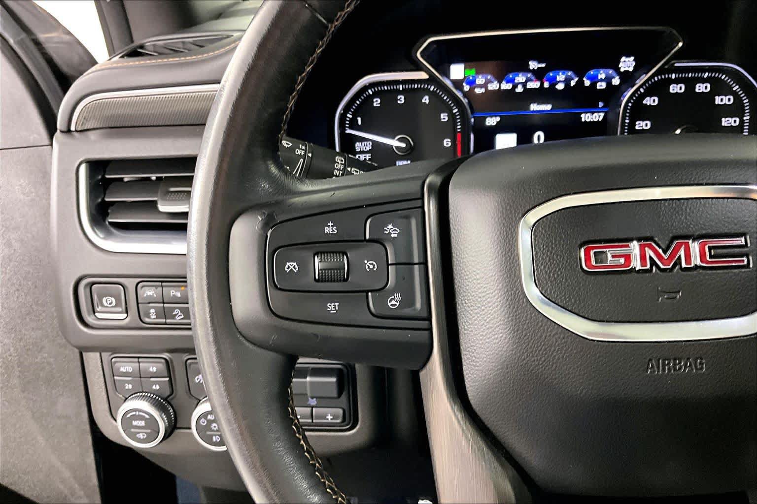 Used 2021 GMC Yukon AT4 w/ AT4 Premium Plus Package AWD/4WD image 44