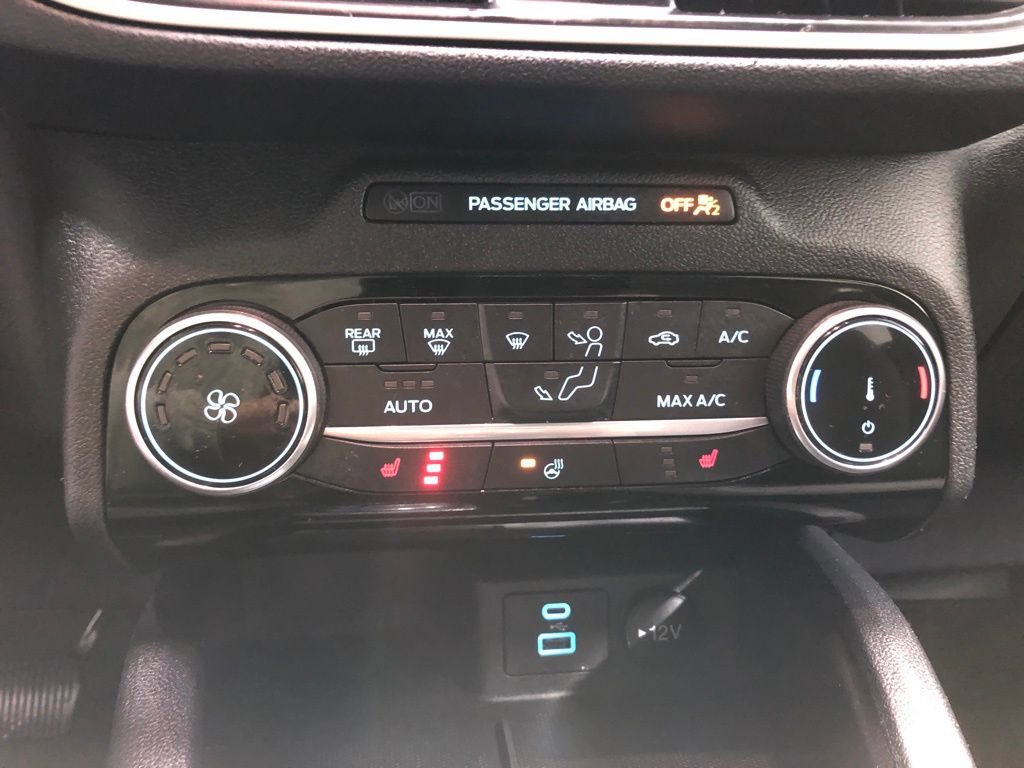 Certified 2022 Ford Escape SE w/ Cold Weather Package image 16