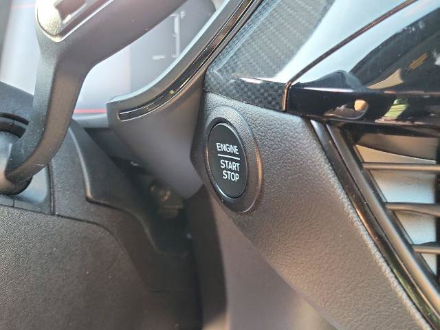 Certified 2025 Ford Escape ST-Line FWD image 24