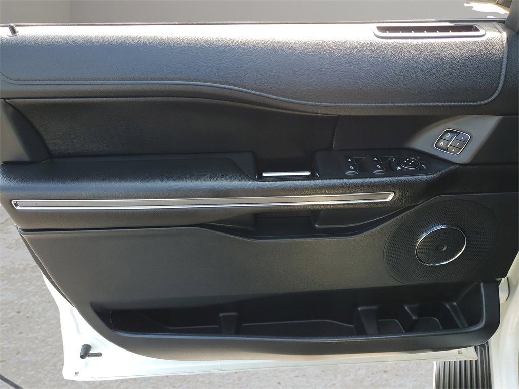 Certified 2021 Ford Expedition Max XLT image 17