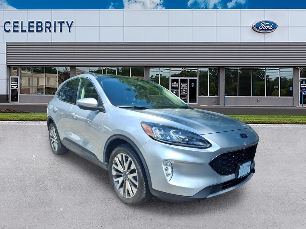 Certified 2020 Ford Escape Titanium w/ Titanium Premium Package 2.0