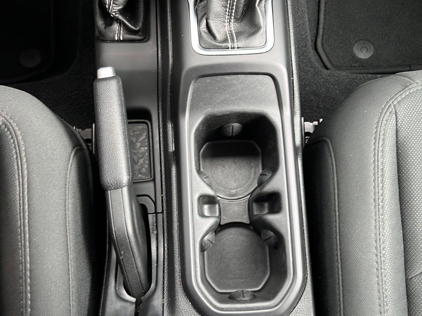 Used 2019 Jeep Wrangler Unlimited Sahara image 31