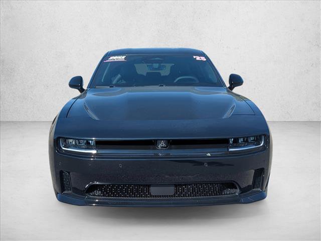 Used 2025 Dodge Charger Daytona Scat Pack w/ Track Pack AWD/4WD image 2