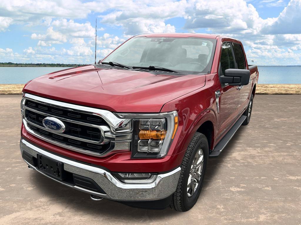 Certified 2021 Ford F150 XLT w/ Equipment Group 302A High AWD/4WD image 4