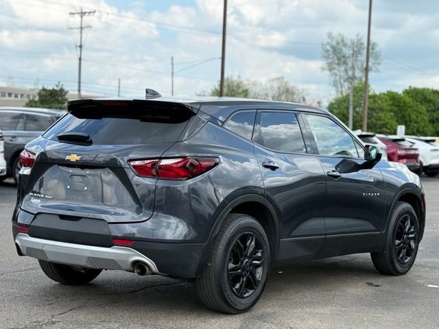 Used 2022 Chevrolet Blazer LT AWD/4WD image 38