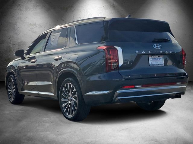 Used 2023 Hyundai Palisade Calligraphy FWD image 4