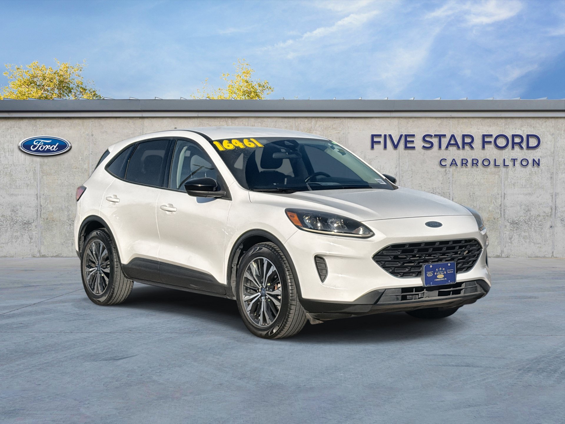Certified 2022 Ford Escape SE w/ SE Sport Appearance Package