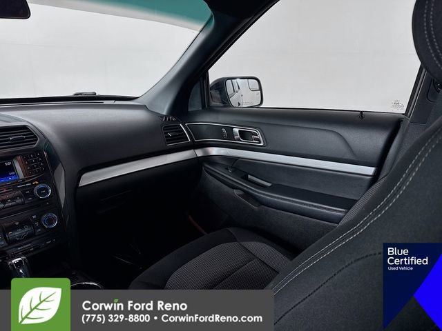 Certified 2017 Ford Explorer XLT image 24