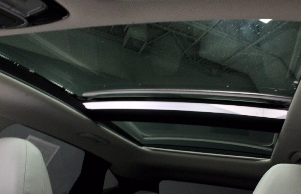 Used 2025 Hyundai Tucson Limited AWD/4WD image 33