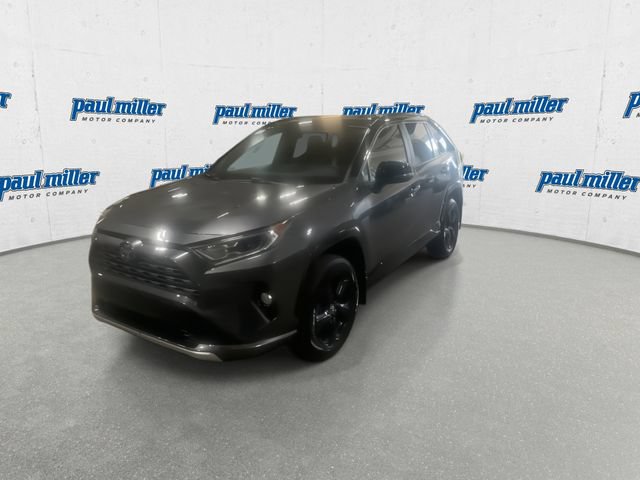 Used 2020 Toyota RAV4 XSE w/ All Weather Liner Package AWD/4WD image 4