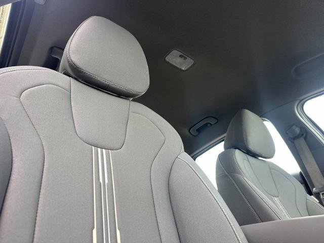 Used 2023 Hyundai Elantra SEL image 15