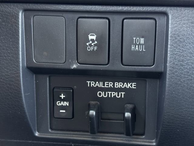 Used 2019 Toyota Tundra SR5 AWD/4WD image 21
