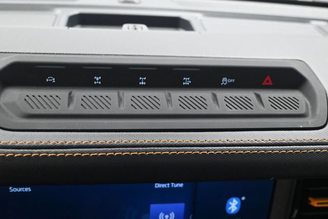Certified 2024 Ford Bronco Badlands AWD/4WD image 12
