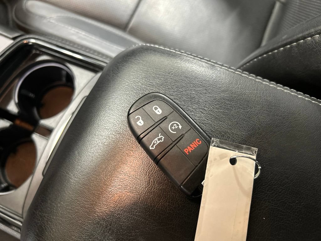 Used 2019 Dodge Charger SXT w/ Plus Group AWD/4WD image 23