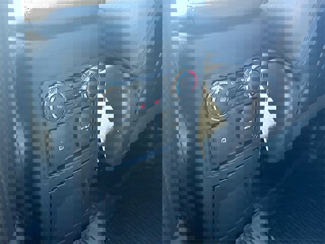 Certified 2022 Ford Explorer Platinum w/ Technology Package image 27