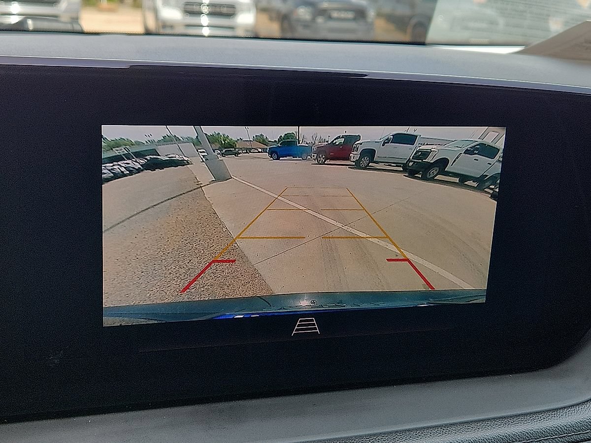 Used 2024 Buick Encore GX Avenir FWD image 8
