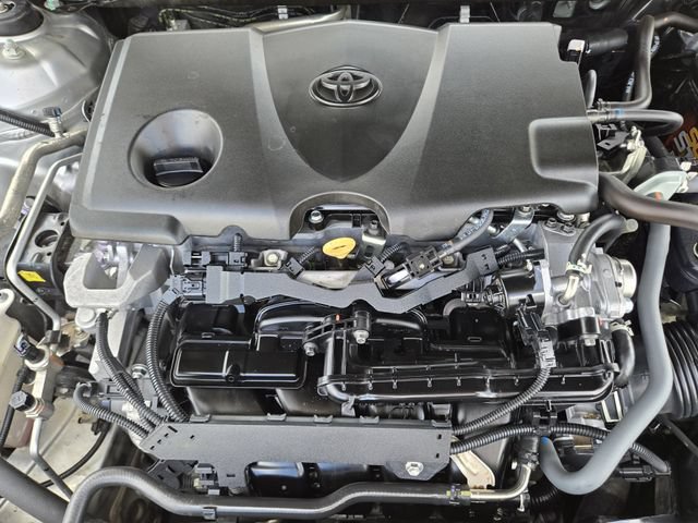 Used 2021 Toyota Camry LE FWD image 28