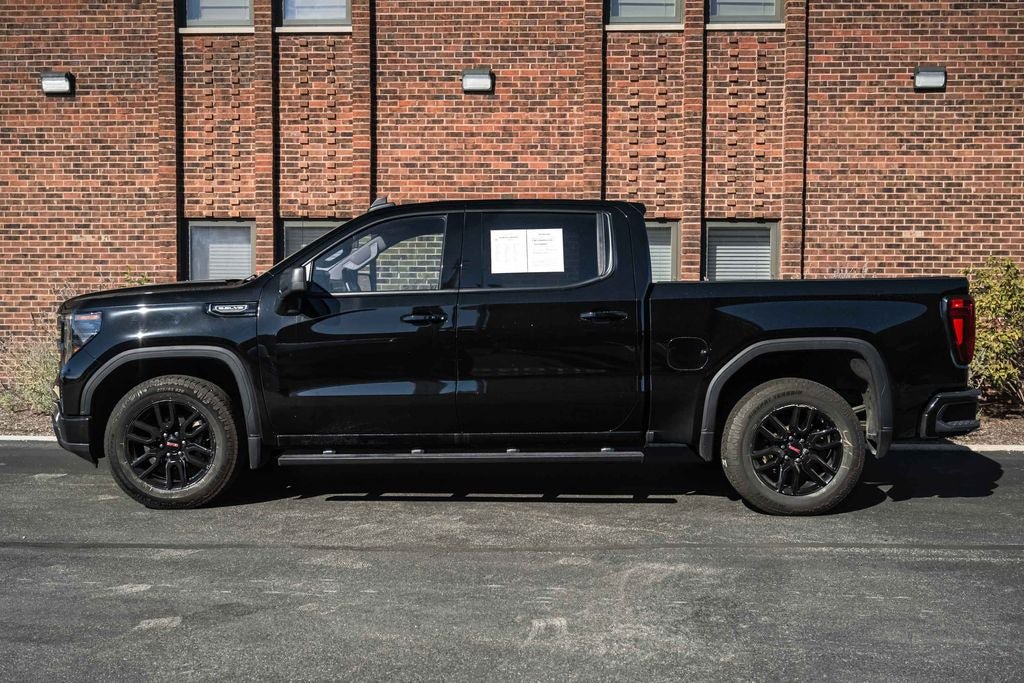 Used 2024 GMC Sierra 1500 Elevation w/ Preferred Package AWD/4WD image 3