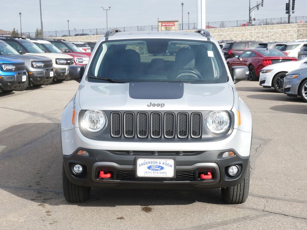 Used 2018 Jeep Renegade Trailhawk AWD/4WD image 2
