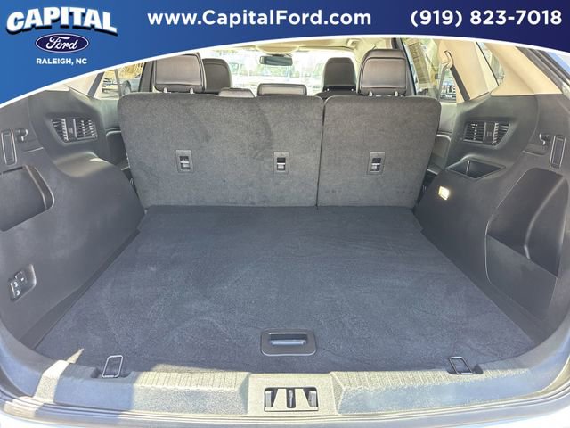 Certified 2024 Ford Edge SEL w/ Convenience Package AWD/4WD image 16